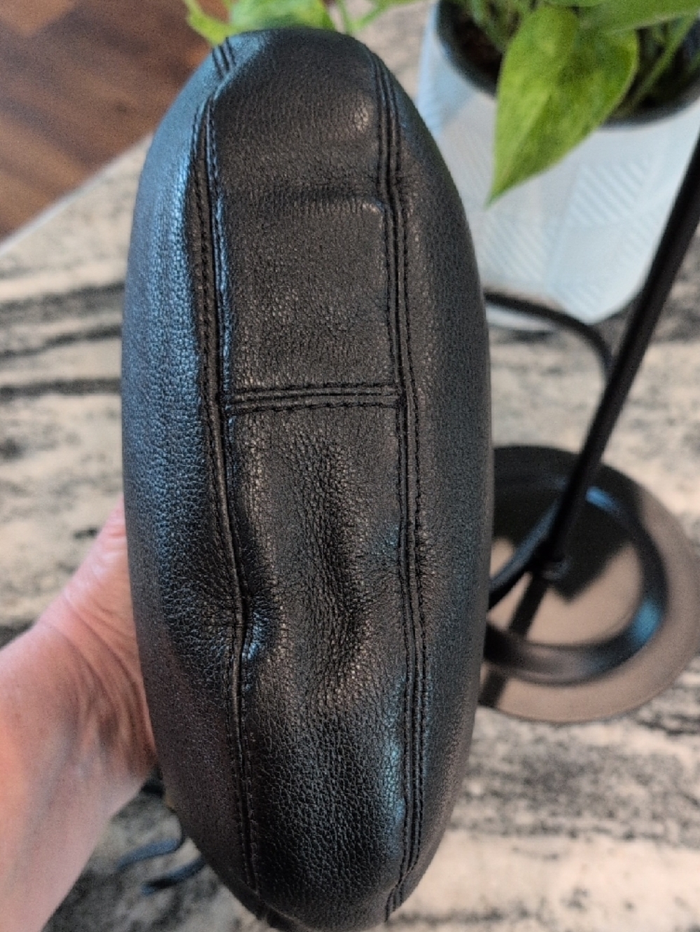 Michael Kors Rhea Black Pebbled Leather Hobo Crossbody w/Wallet - Picture 5 of 10
